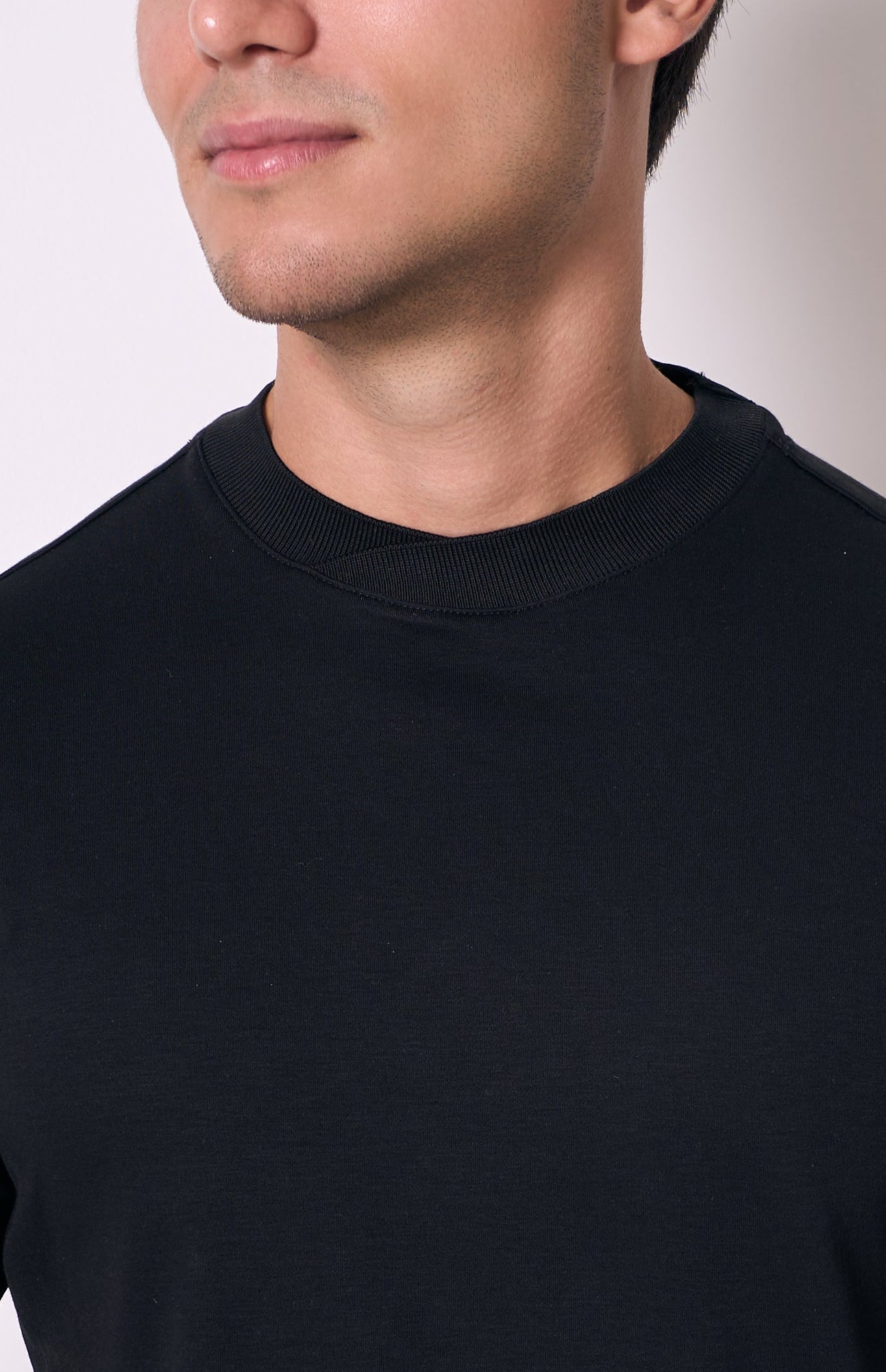 Camiseta Pima - Gola Rolê - Preto