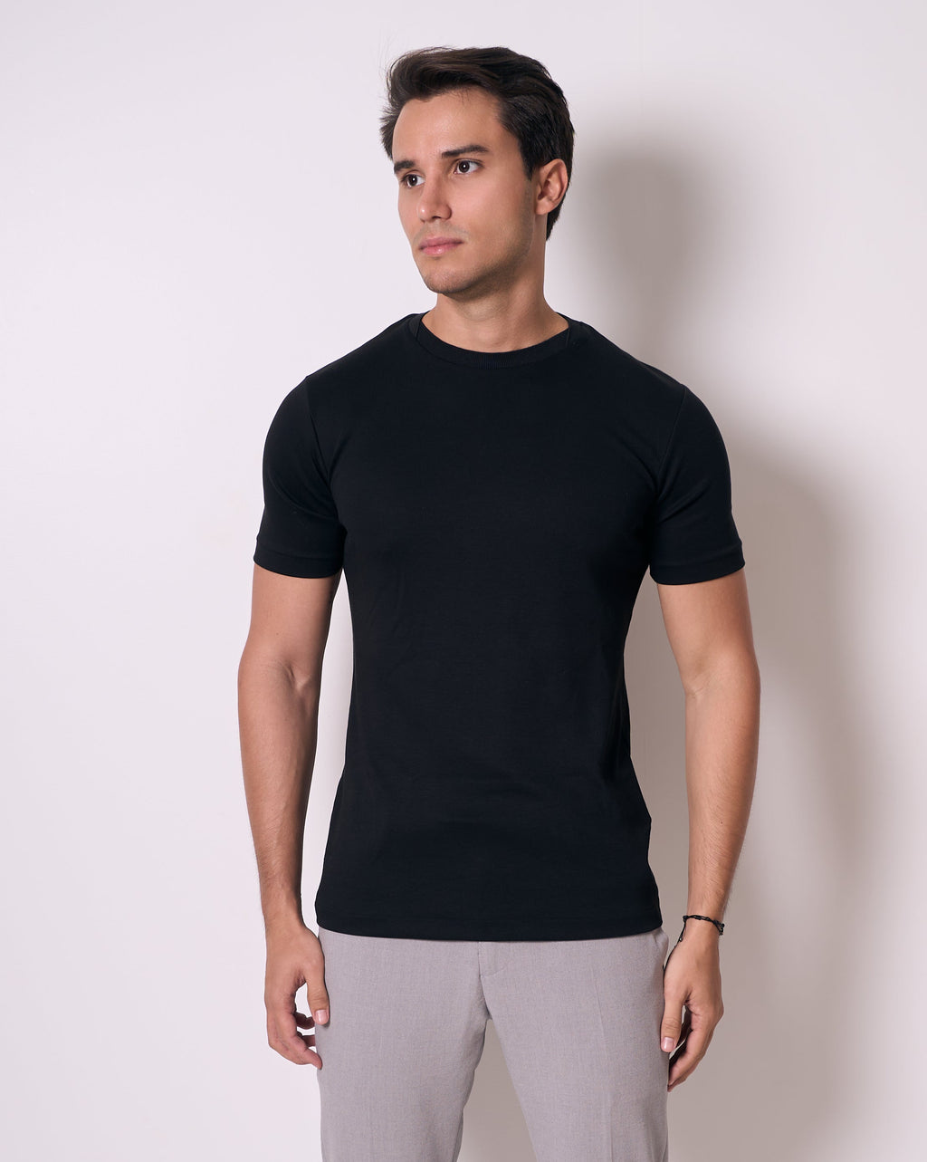 Camiseta Pima - Gola Cruzada Dupla- Preto
