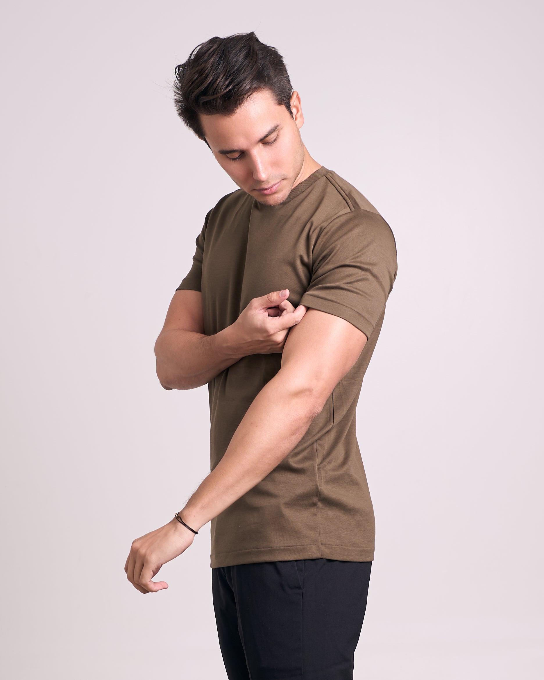 Camiseta Pima - Gola Reta - Verde Oliva