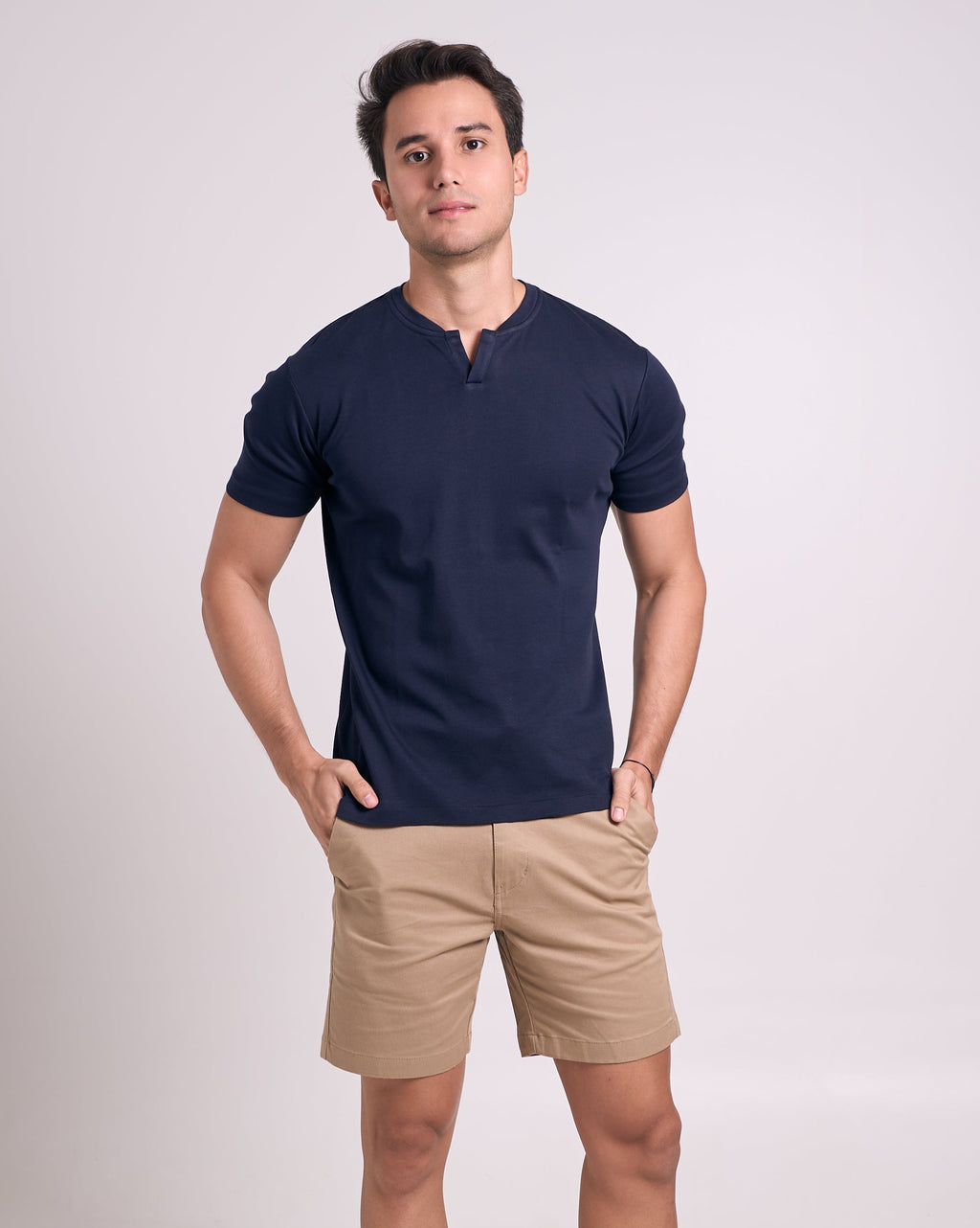 Camiseta Pima - Gola V - Marinho