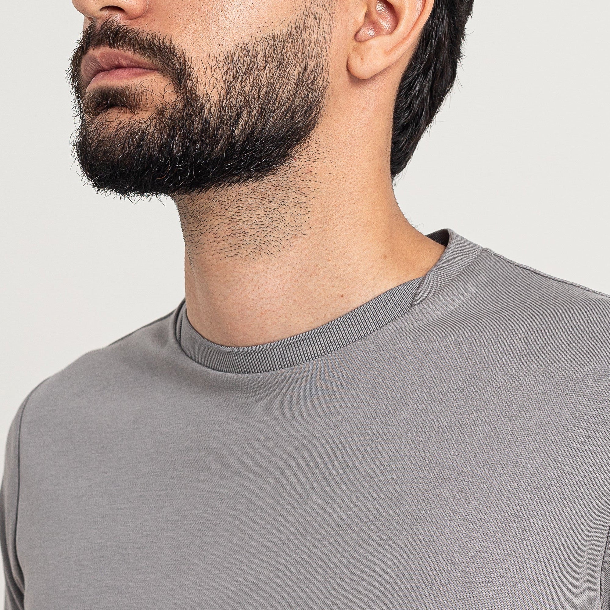 Camiseta Pima - Gola Cruzada Dupla - Prata