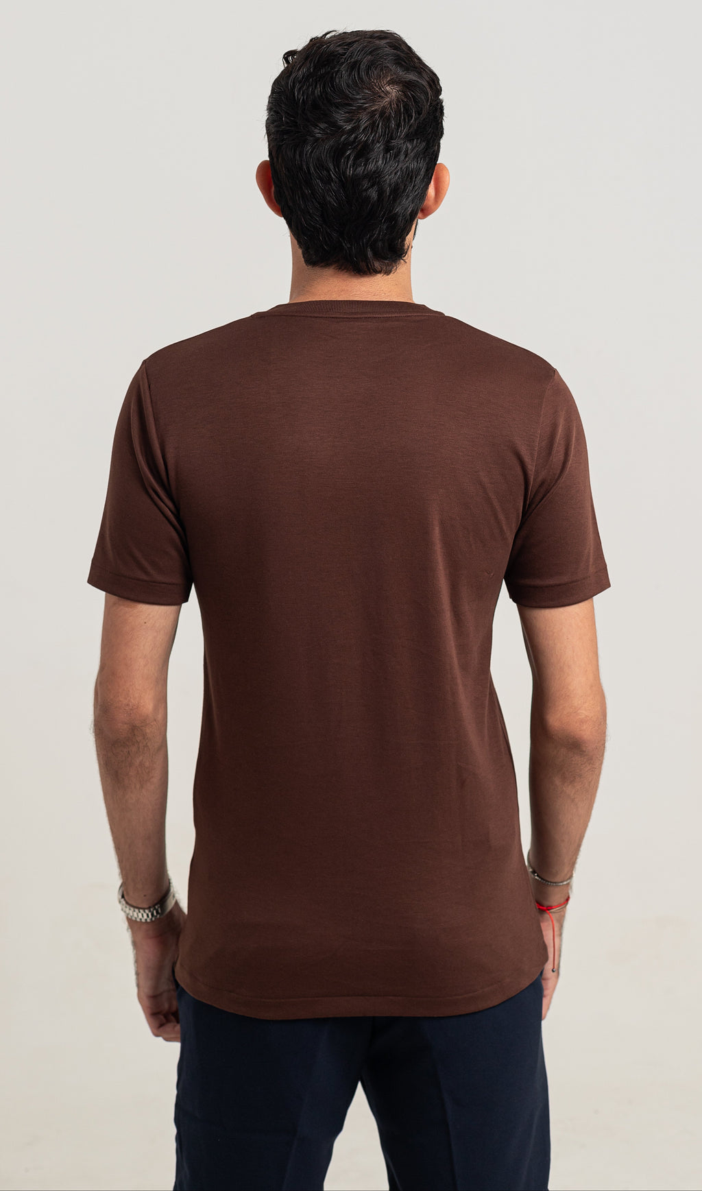 Camiseta Pima - Gola Cruzada Dupla - Marrom