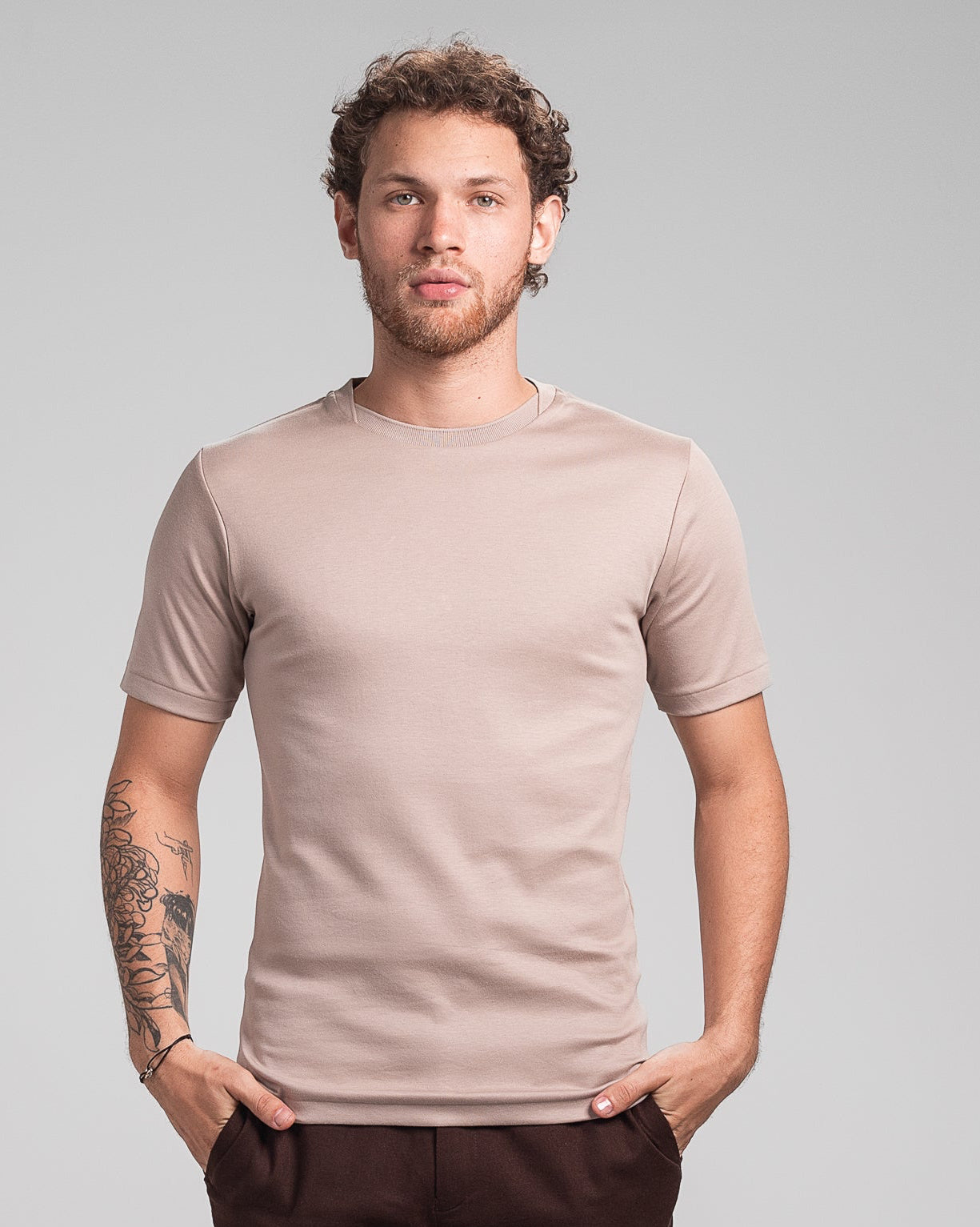 Camiseta Pima - Gola Cruzada Dupla - Goat