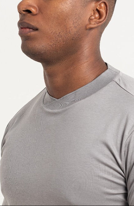Camiseta Pima - Gola Rolê - Prata